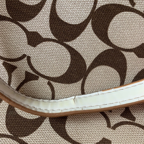 Authentic Coach Purse - Picture 6 of 7